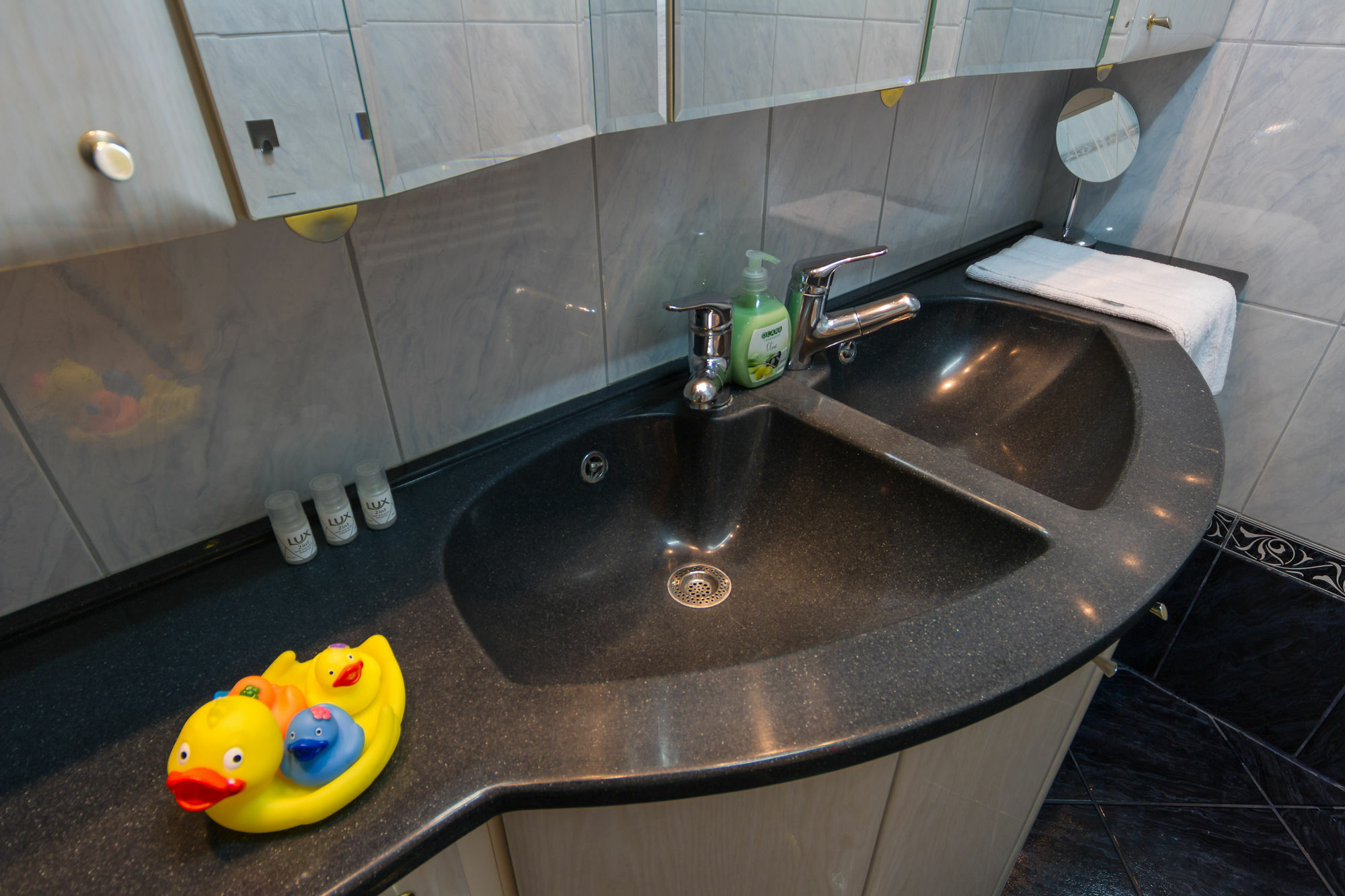 וינה Puzzlehotel - Apartments Zentrum II מראה חיצוני תמונה